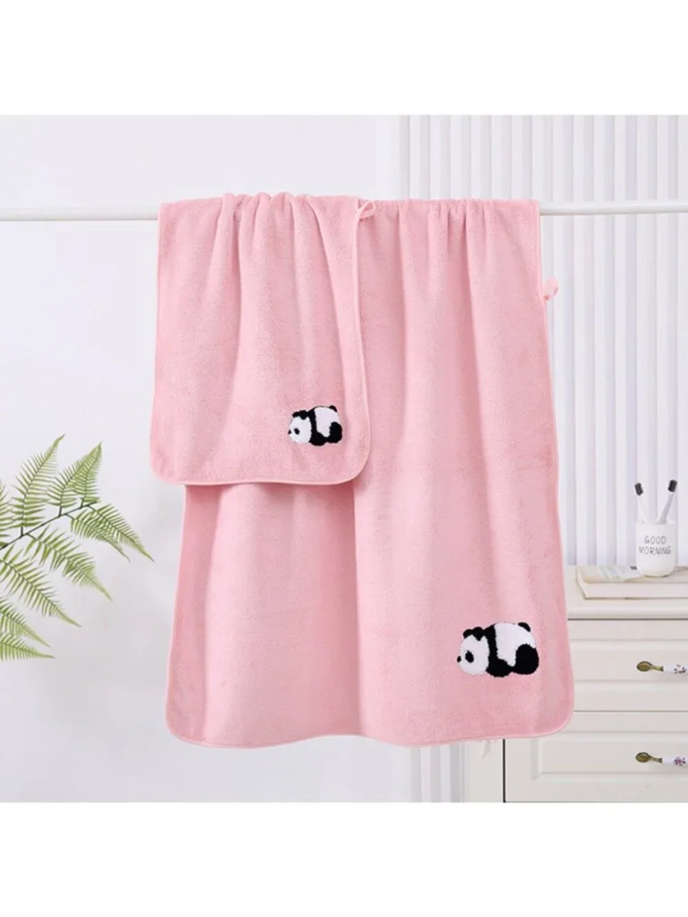 2PCS Cartoon Family Shower Towels, Panda Style, Coral Fleece Absorbent, Hanging